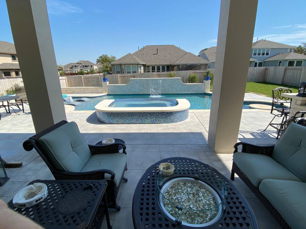 Leander party pool and spa
